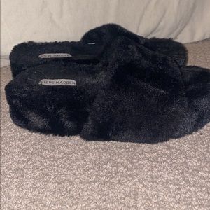 Steve Madden Slides